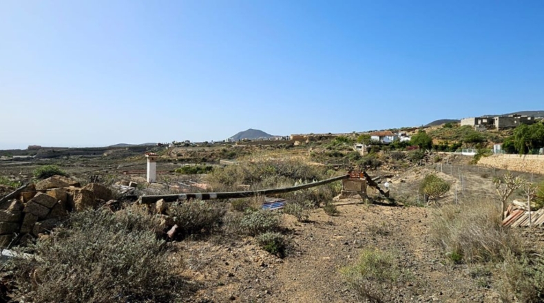 Santa Creu de Tenerife - Castro - 679m2