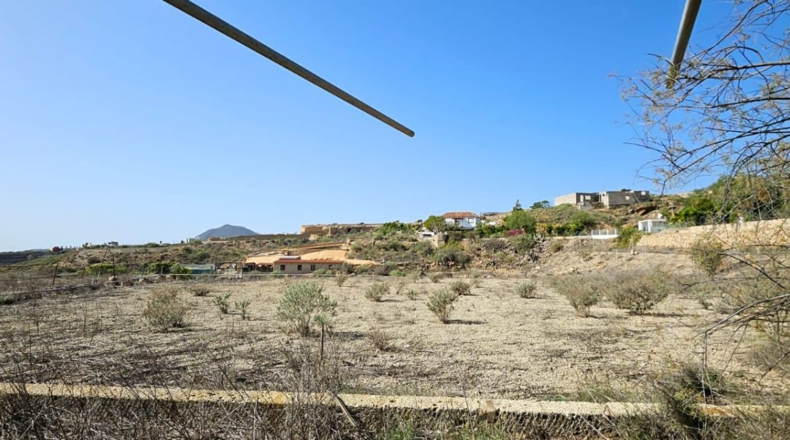 Santa Creu de Tenerife - Castro - 679m2