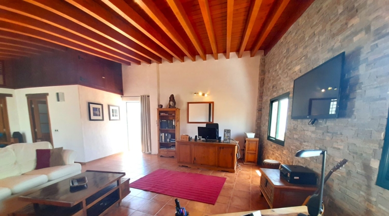 Santa Cruz de Tenerife - Granadilla de Abona - 398m2