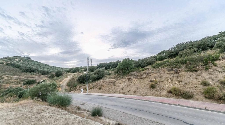 Málaga - Antequera - 1295m2