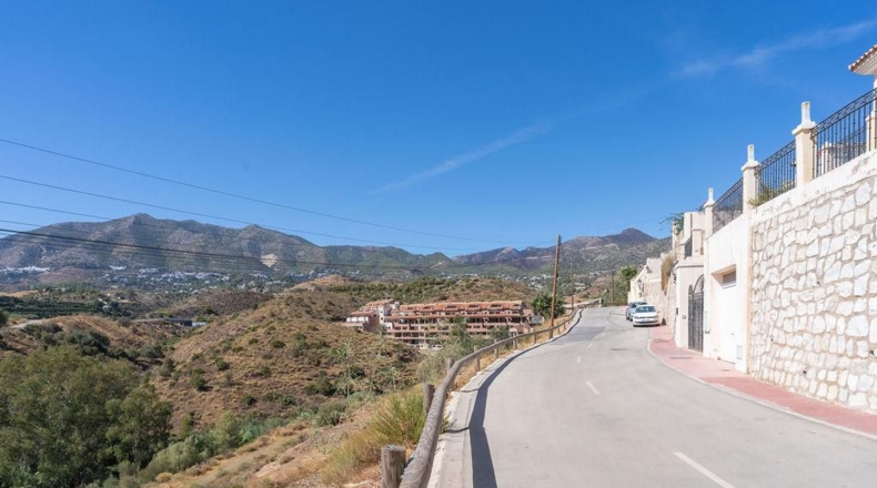Malaga - Fuengirola - 8039m2