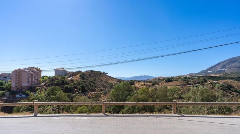 Malaga - Fuengirola - 8039m2