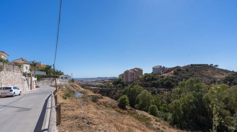 Malaga - Fuengirola - 8039m2