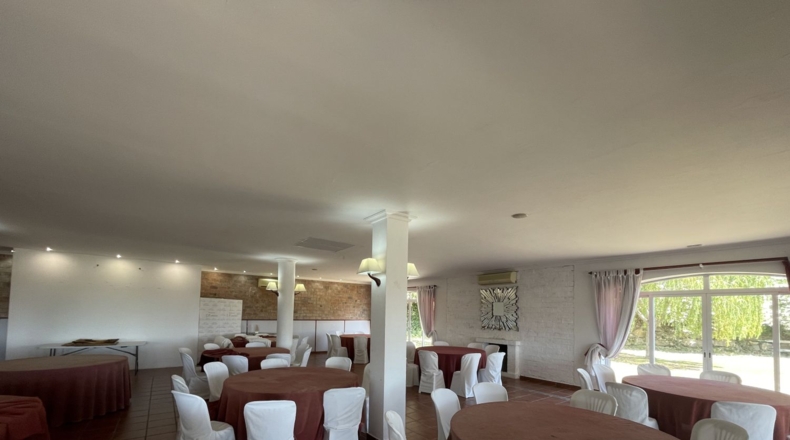 Cádiz - Algesires - 2180m2