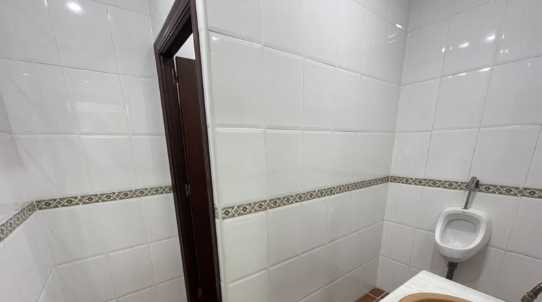 Cádiz - Algesires - 2180m2