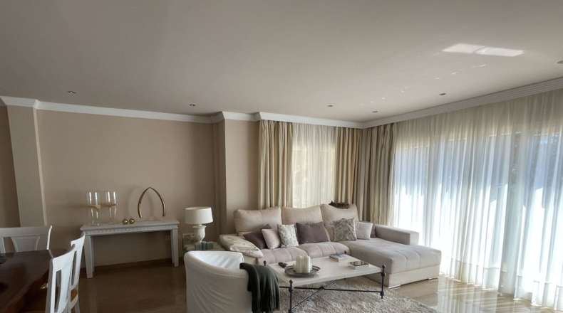 Cádiz - Algesires - 2180m2
