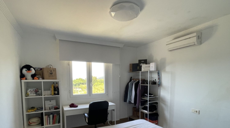 Cádiz - Algesires - 2180m2