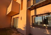Отдельно стоящий дом с участком на продажу в городе Campo-Mijas. Фото