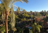 Отдельно стоящий дом с участком на продажу в городе Campo-Mijas. Фото