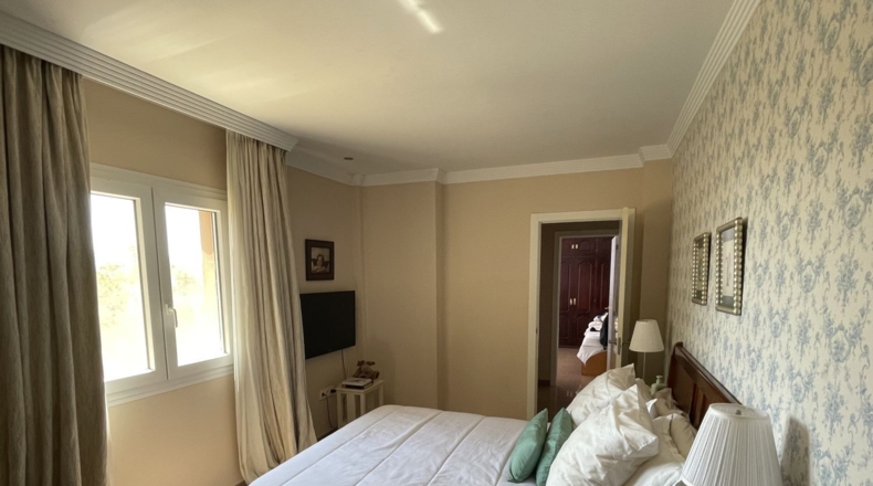 Cádiz - Algeciras - 2180m2