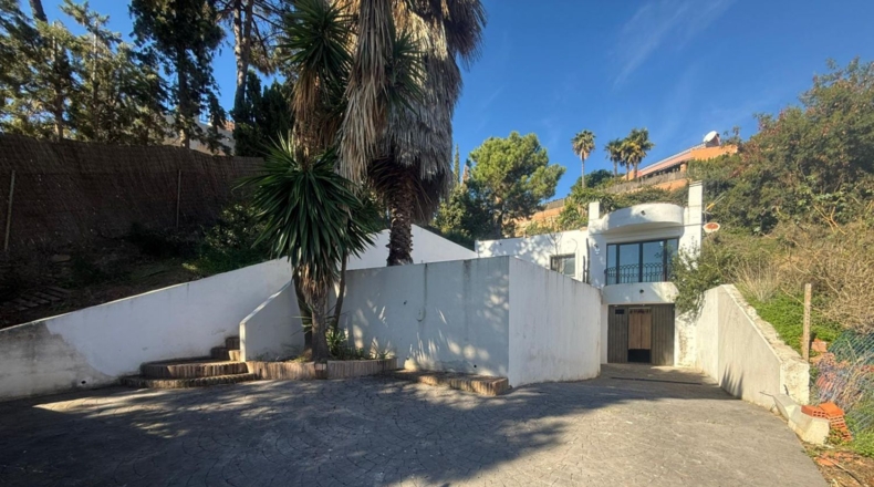 Málaga - Estepona - 900m2