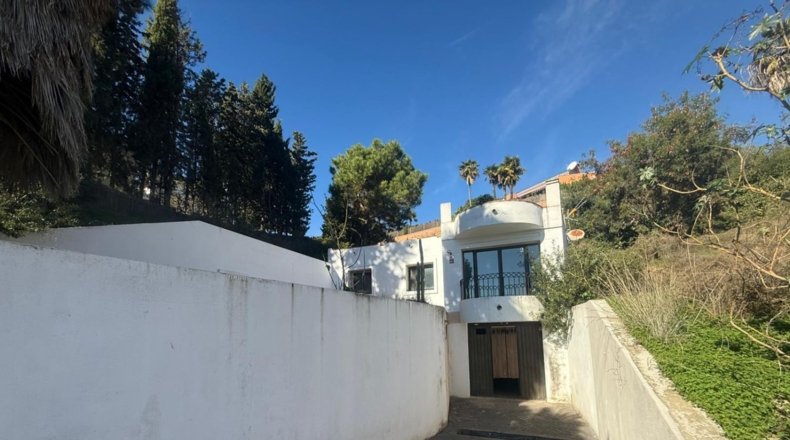 Málaga - Estepona - 900m2