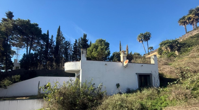 Málaga - Estepona - 900m2