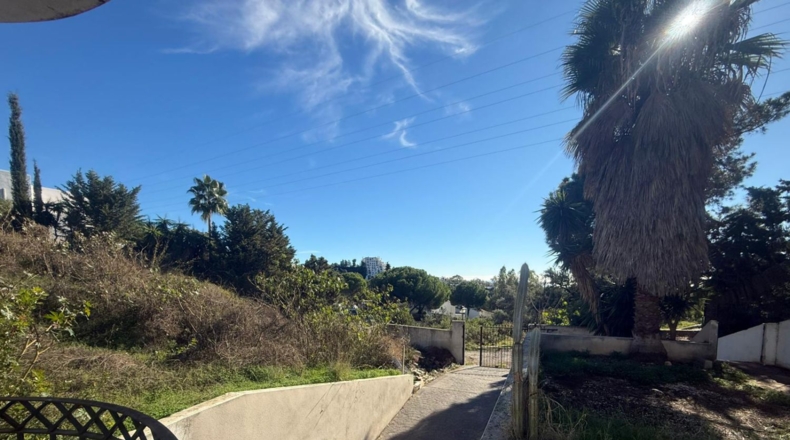 Málaga - Estepona - 900m2