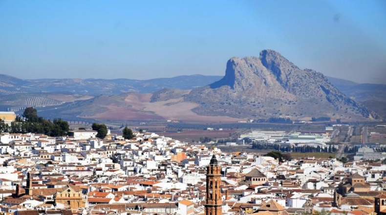 Málaga - Antequera - 3262m2