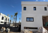 Chalet independiente con terreno en venta en Alhaurín de la Torre ref: TR382813 foto