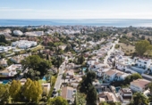 Xalet independent amb terreny en venda a Marbella ref.: TR252536 foto