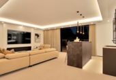 Xalet independent amb terreny en venda a Marbella ref.: TR252536 foto