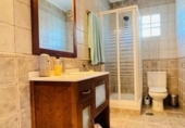 Chalet independiente con terreno en venta en Nerja ref: TR103080 foto