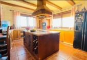 Chalet independiente con terreno en venta en Nerja ref: TR103080 foto