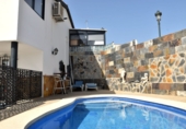 Chalet independiente con terreno en venta en Nerja ref: TR104590 foto