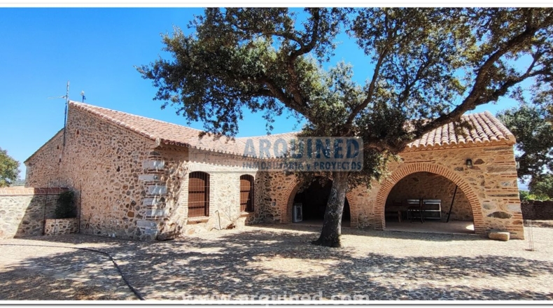 Badajoz - Higuera la Real - 250m2