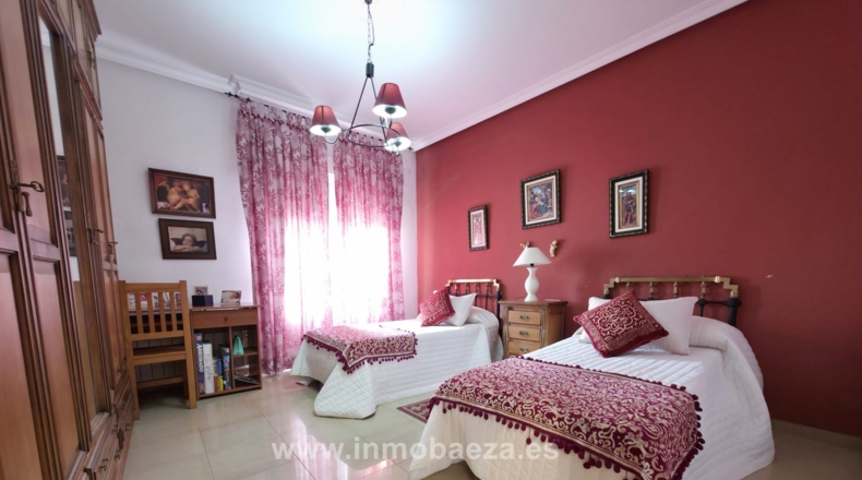 Jaen - Baeza - 660m2