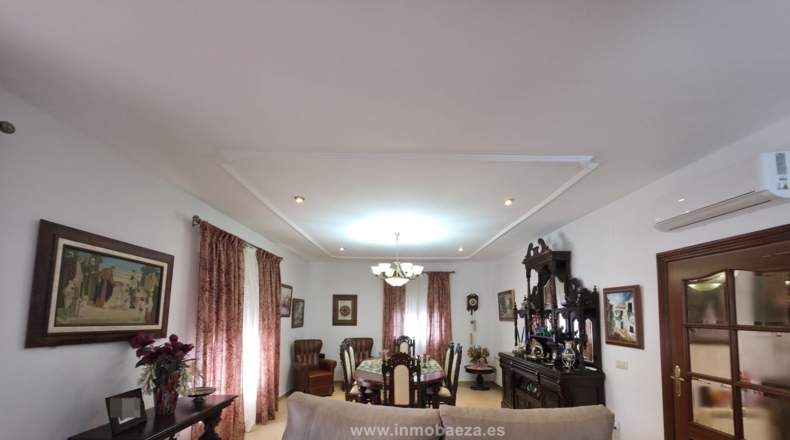 Jaen - Baeza - 660m2
