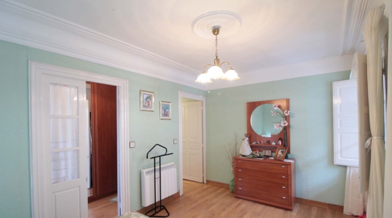 Cantabria - Barrio Puerta - 500m2