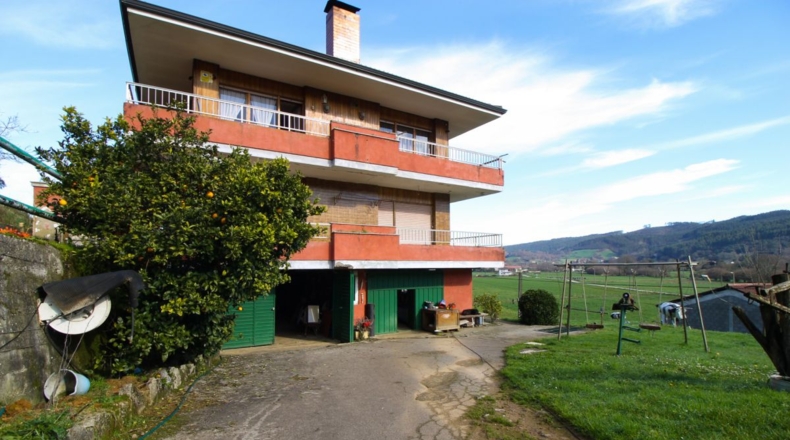 Cantabria - San Pantaleón de Aras - 800m2