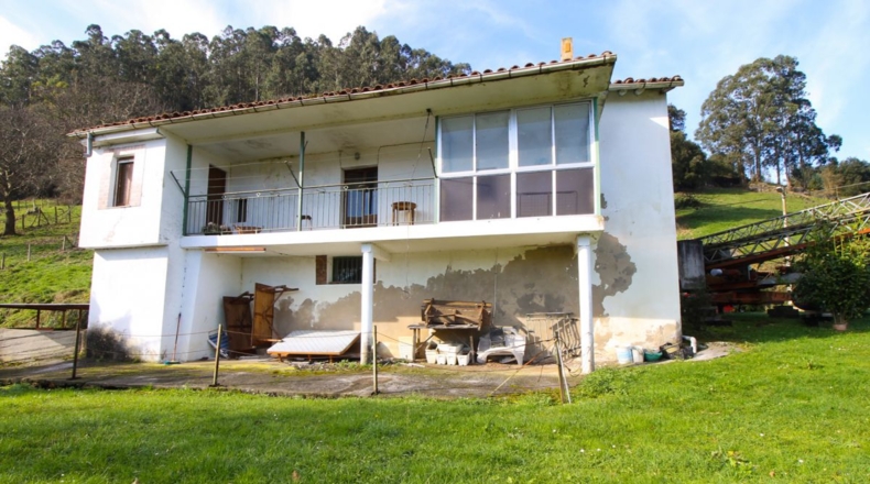 Cantabria - San Pantaleón de Aras - 300m2