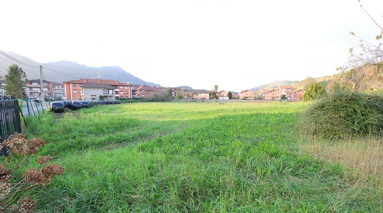 Cantabria - La Bárcena - 8608m2