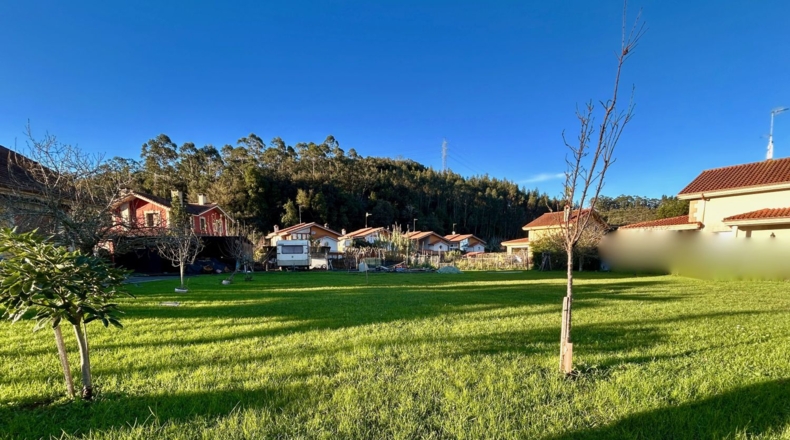 Cantabria - Bárcena de Cicero - 880m2