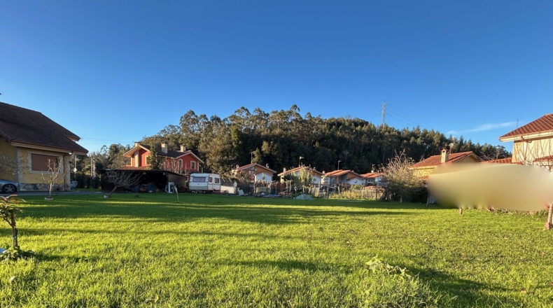 Cantabria - Bárcena de Cicero - 880m2