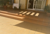 Дом с участком на продажу в городе Torre del Mar. Фото