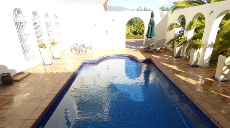 Málaga - Loma de la Cuesta del Molino - 5000m2