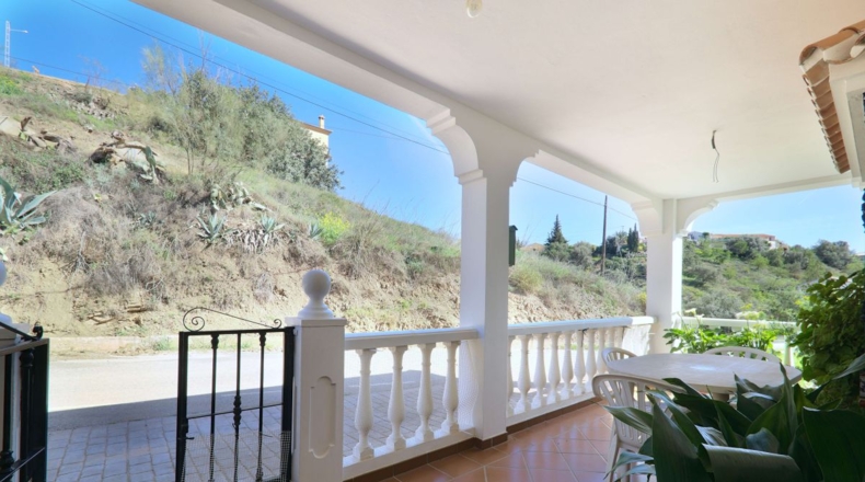 Málaga - Cañada de los Rosales - 1902m2