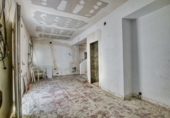 Дом с участком на продажу в городе Periana. Фото