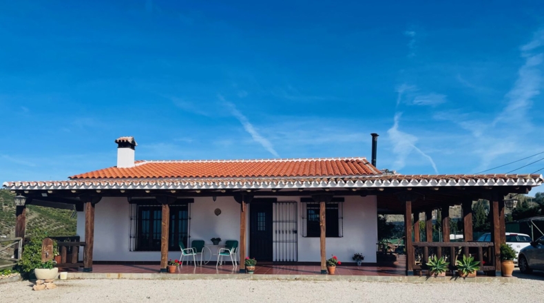 Málaga - Велес-Малага - 10000m2