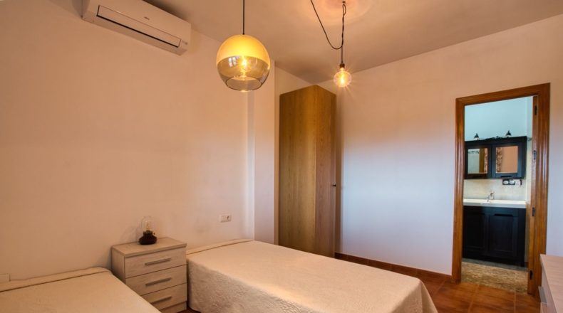 Malaga - Periana - 1574m2