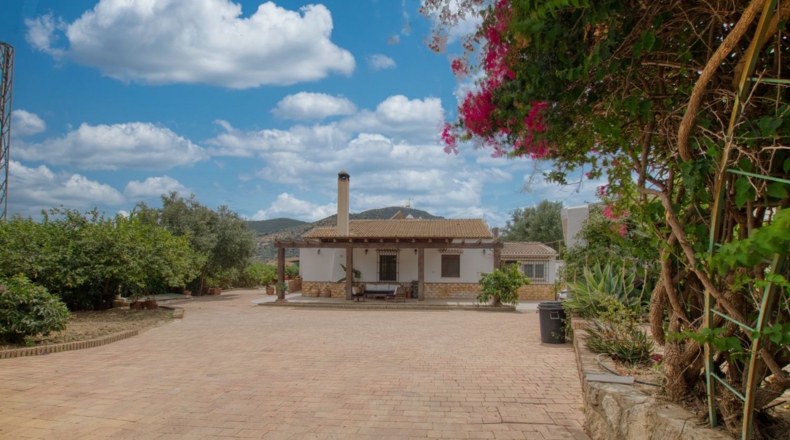 Malaga - Periana - 1574m2