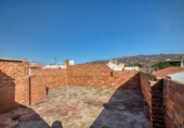 Дом с участком на продажу в городе Vélez-Málaga. Фото