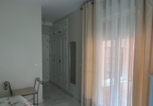 Отдельно стоящий дом с участком на продажу в городе Torre del Mar. Фото