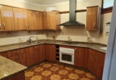 Дом с участком на продажу в городе Vélez-Málaga. Фото