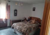 Дом с участком на продажу в городе Vélez-Málaga. Фото