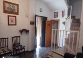 Дом с участком на продажу в городе Árchez. Фото