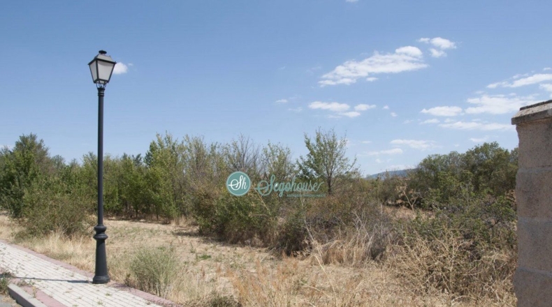 Segovia - Torrecaballeros - 501m2