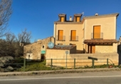 Casa de poble en venda a Pedraza ref.: TR190085 foto