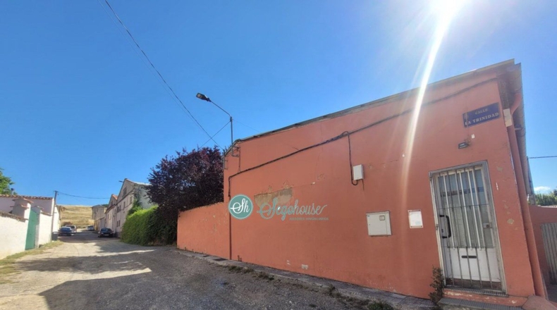 Segovia - Segòvia - 1852m2