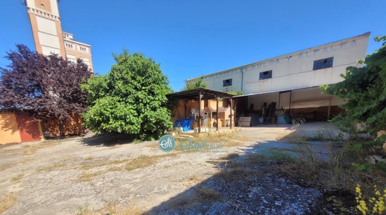 Segovia - Segòvia - 1852m2